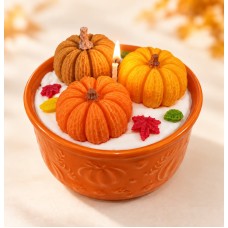 Ръчно изработена био ароматна свещ "Pumpkin Glow"